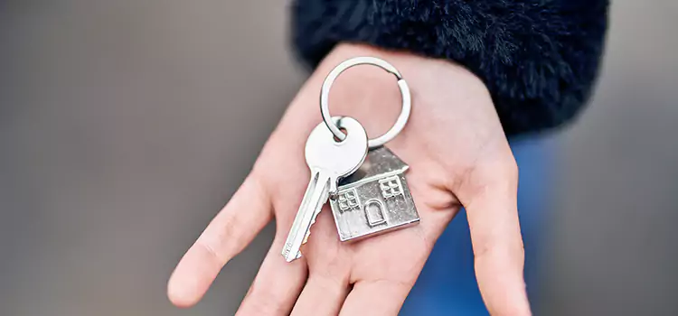 Trusted Broken Key Extraction Horn Lake