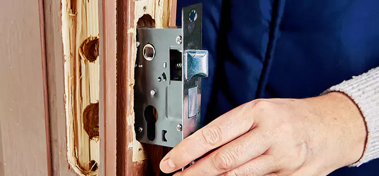 Garage Door Lock Replacement Horn Lake